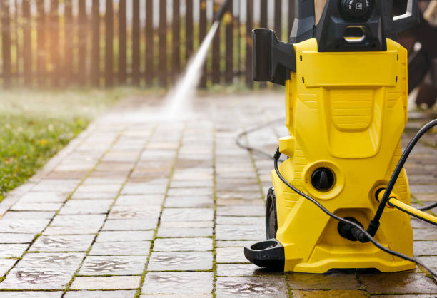 Best Driveway Pressure Washing  in Live Oak, FL